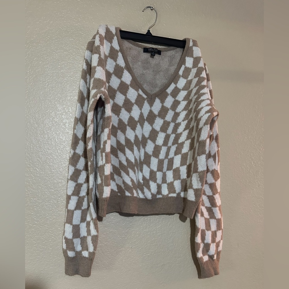WITTY FOX CROP SWEATER